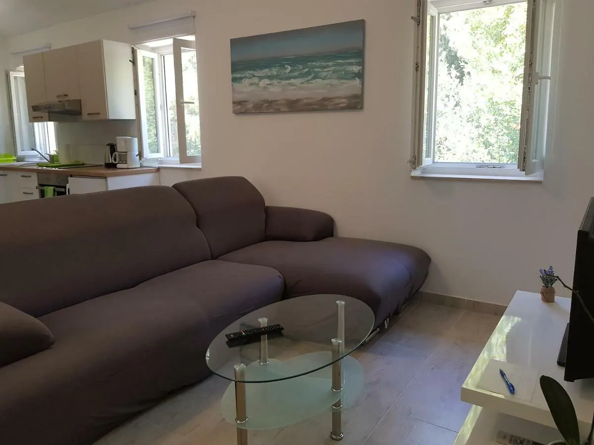 Apartment Zdenka Veli Lošinj 0*,  Chorvatsko